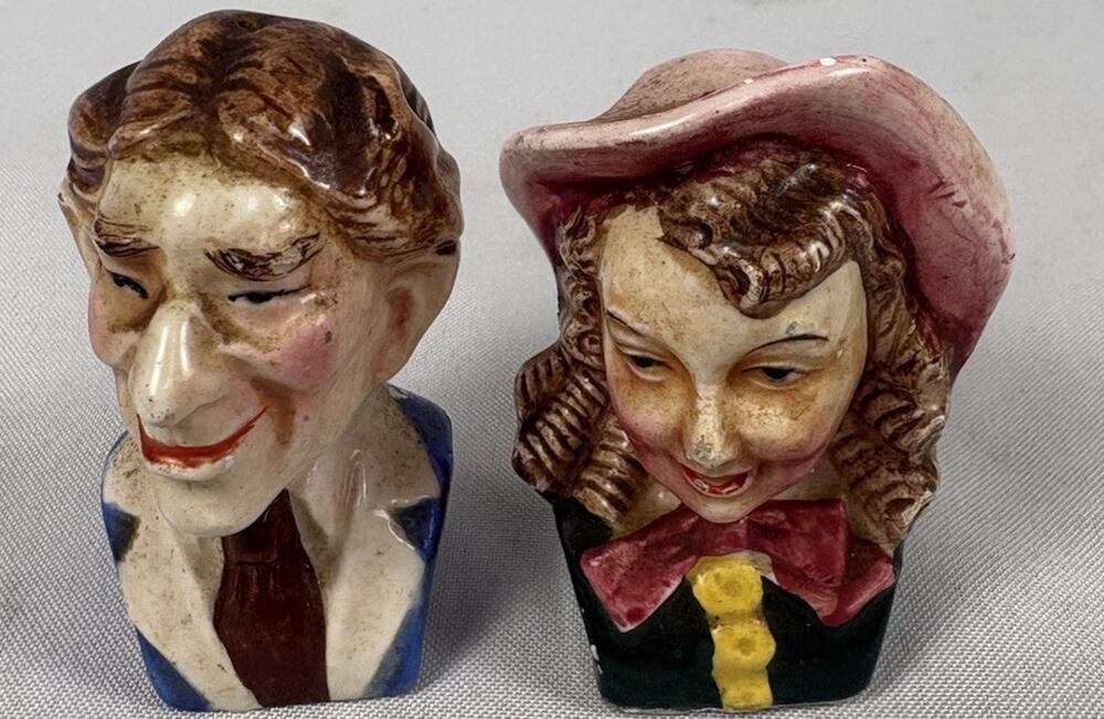 Vintage Novelty Ceramic Salt And Pepper Shakers Made in Japan